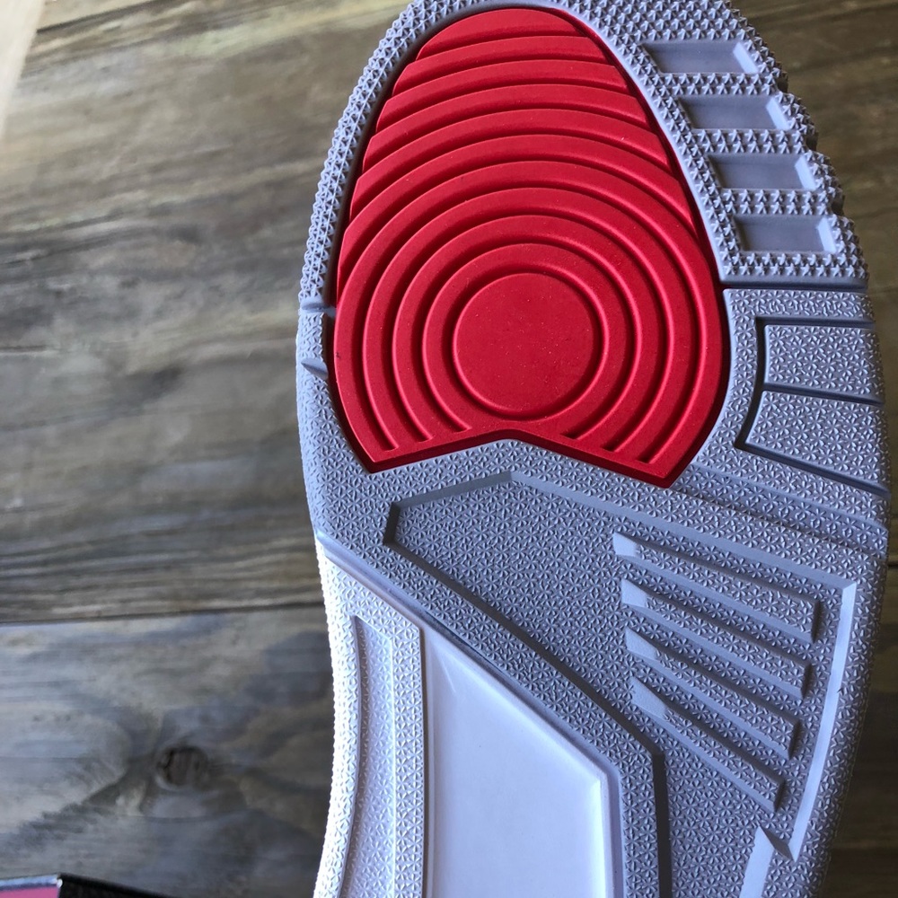 ☄️☄️Jordan Tinker 3’s - Picture 4 of 6